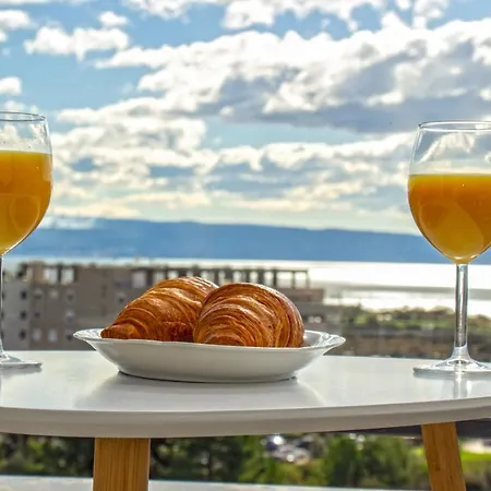 아파트 Sky Di Mare - Free Private Garage 스플리트