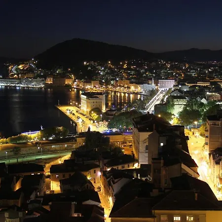 Sky Di Mare - Free Private Garage Apartament Split